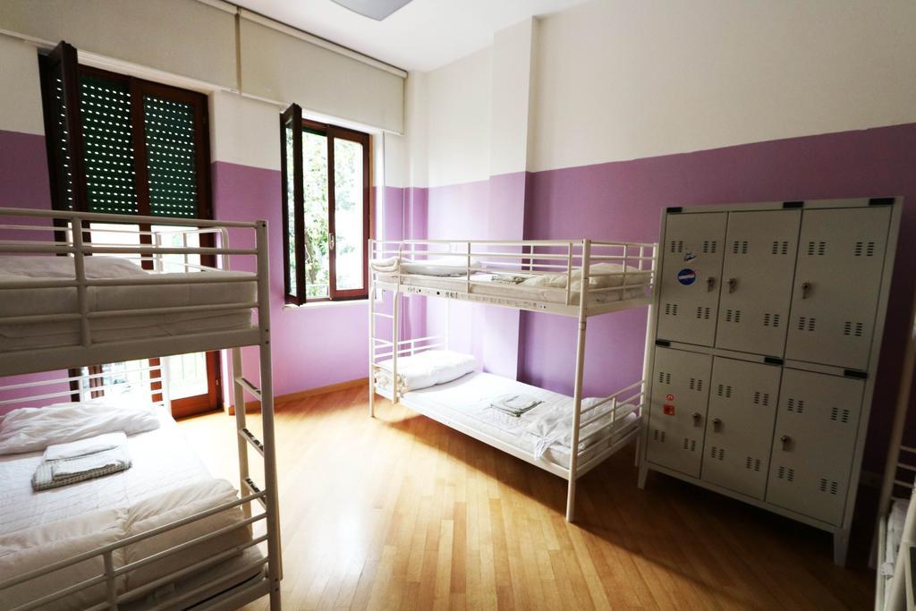 Panda Hostel Milano Eksteriør billede